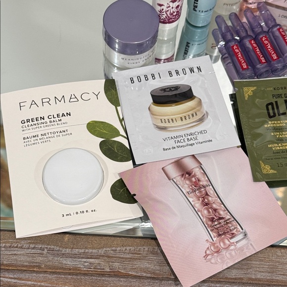 NEW Luxury Skincare Bundle 40 Items Cleanser Serum SPF Moisturizer Eye Toner - Picture 10 of 13